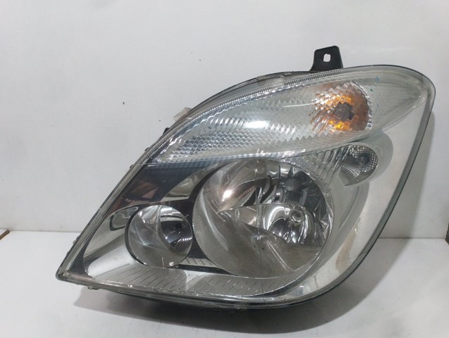 Reflektor lewy A9068200161 MERCEDES