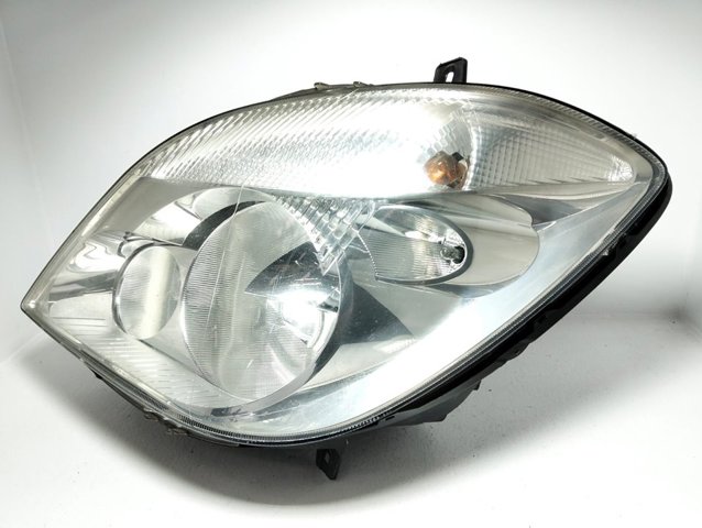 Reflektor lewy A9068200161 MERCEDES