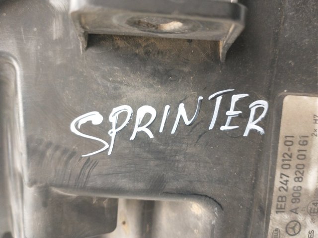 Reflektor lewy A9068200161 MERCEDES