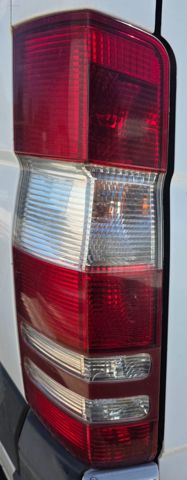 Lampa zespolona tylna lewa A9068200164 MERCEDES