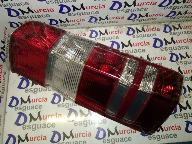 Lampa zespolona tylna lewa A9068200164 MERCEDES