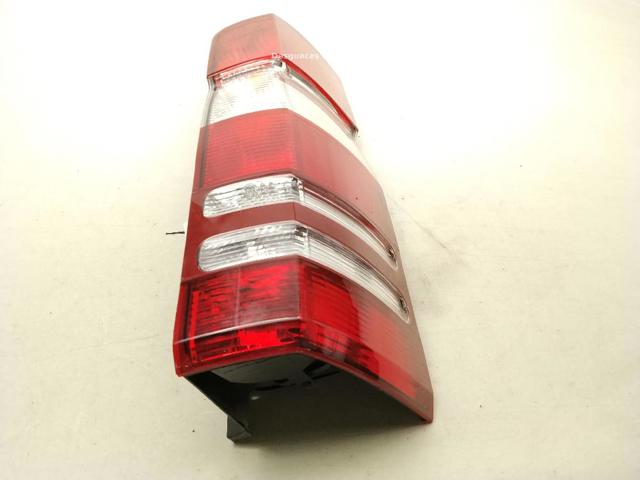 Lampa zespolona tylna prawa A9068200264 MERCEDES