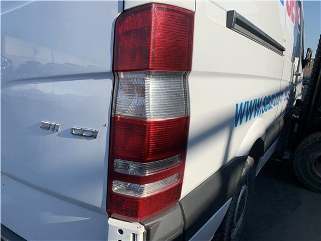 Lampa zespolona tylna prawa A9068200264 MERCEDES