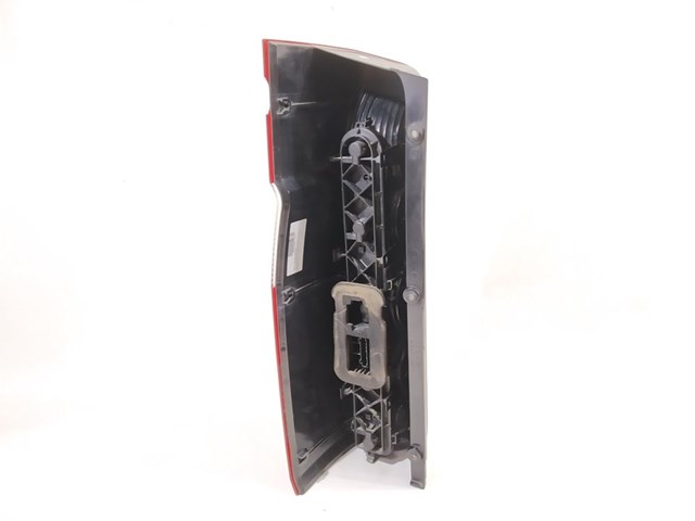 Lampa zespolona tylna prawa A9068200264 MERCEDES