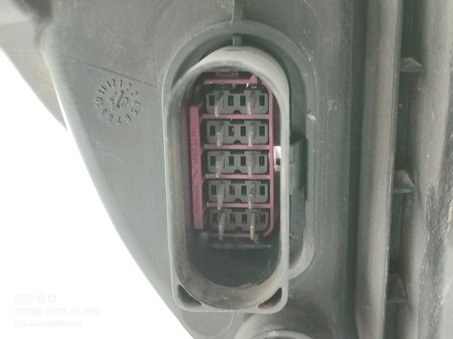 Reflektor lewy A9068200561 MERCEDES