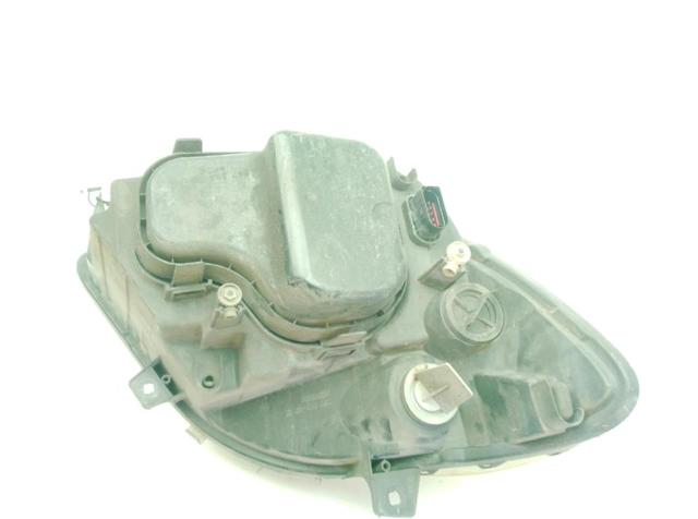 A9068200561 Mercedes