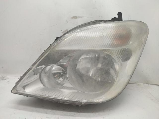 Reflektor lewy A9068200561 MERCEDES