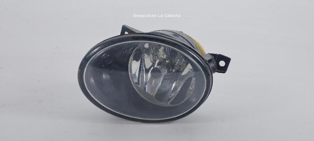 Lampa przeciwmgielna lewa A9068203861 VAG