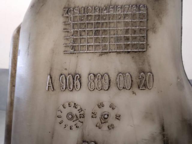 Zbiorniczek spryskiwacza szyb A9068690020 MERCEDES