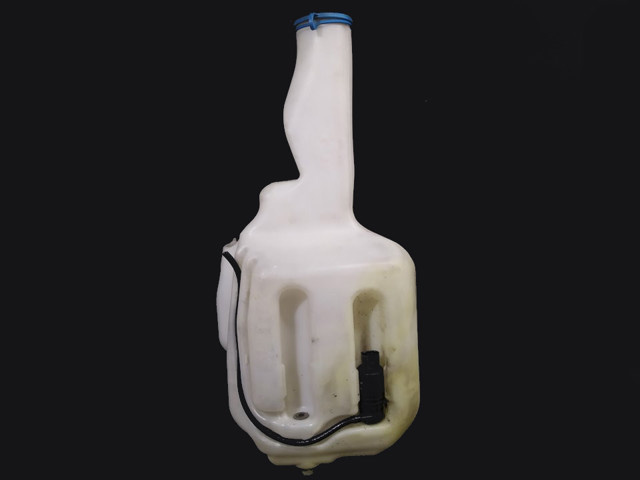 Zbiorniczek spryskiwacza szyb A9068690220 MERCEDES