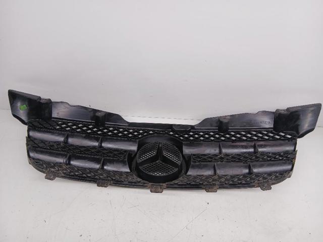 Atrapa chłodnicy A9068800385 MERCEDES