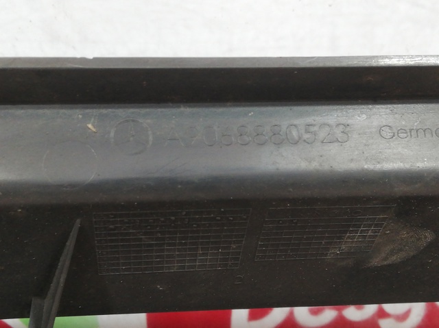 A9068880523 Mercedes