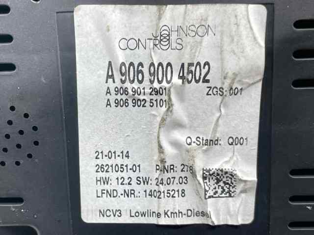 Deska rozdzielcza A9069004502 MERCEDES