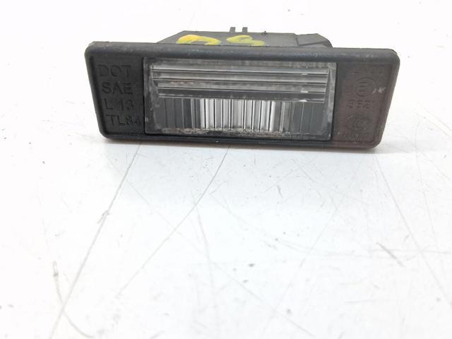 Lampa oświetlenia tylnej tablicy rejestracyjnej A9069062100 MERCEDES