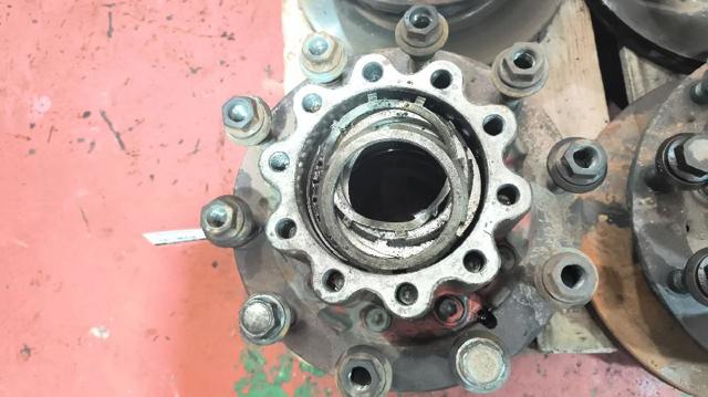 Kupić Piasta tylna Mercedes Benz Truck TRUCK ACTROS   w dobrej cenie