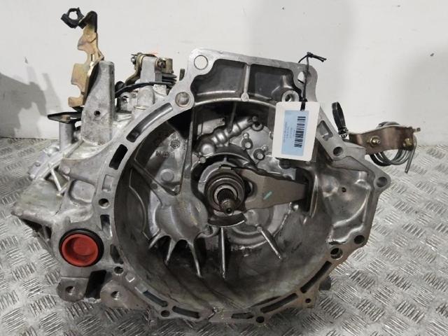 Mechaniczna skrzynia biegów w komplecie AC021701XC MAZDA