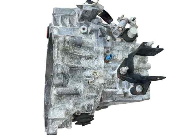 Mechaniczna skrzynia biegów w komplecie AC021701XC MAZDA