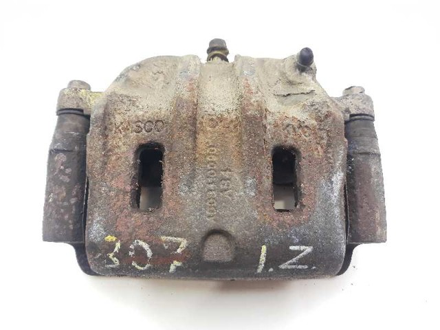 Zacisk hamulcowy przedni lewy AD08410090 HYUNDAI