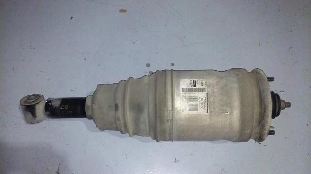 Amortyzator tylny AH2218W002AC LAND ROVER