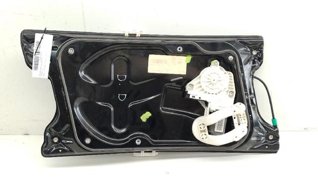 Mechanizm podnoszenia szyby drzwi przednich prawych AH2223200AB LAND ROVER
