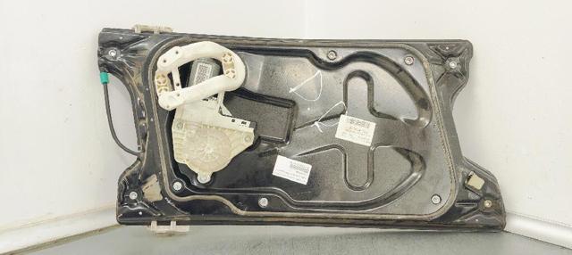 Mechanizm podnoszenia szyby drzwi przednich prawych AH2223200AB LAND ROVER