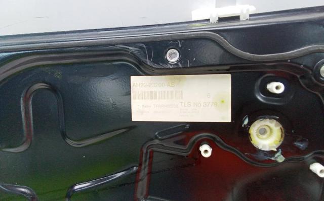 Mechanizm podnoszenia szyby drzwi przednich prawych AH2223200AB LAND ROVER