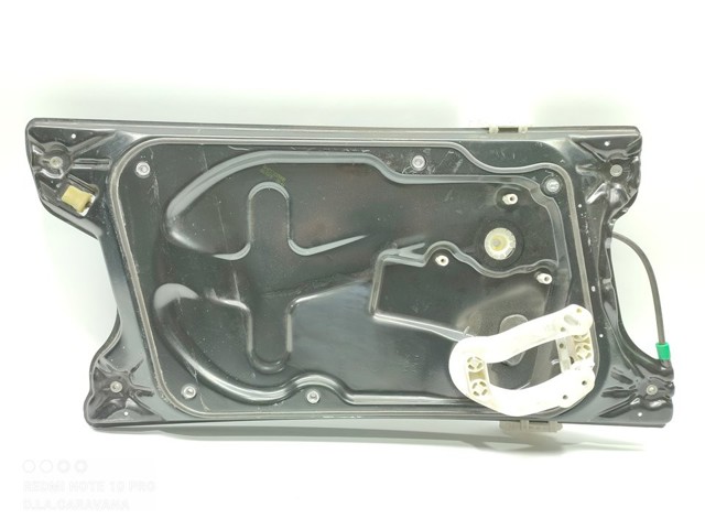 Mechanizm podnoszenia szyby drzwi przednich prawych AH2223200AB LAND ROVER