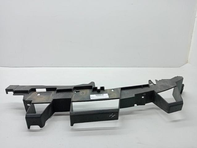 Wspornik zderzaka przedniego lewy AH3217752BA LAND ROVER