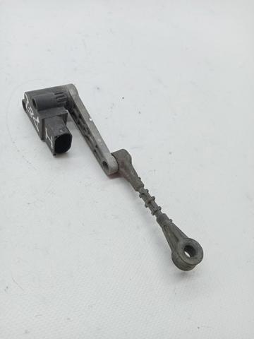 Czujnik położenia pojazdu przedni AH323C097CC LAND ROVER