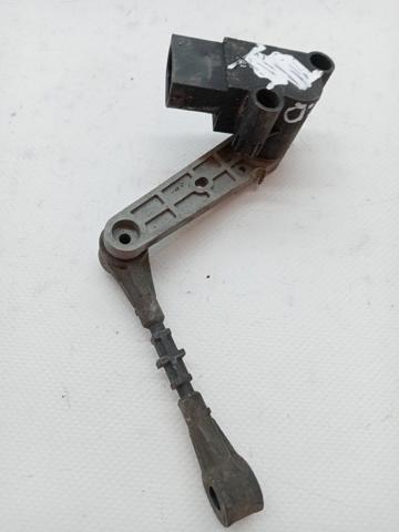 Czujnik położenia pojazdu przedni AH323C097CC LAND ROVER