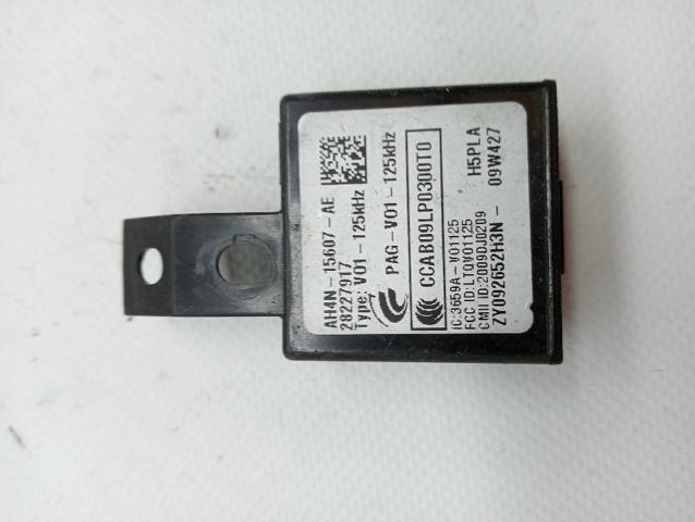 AH4N15607AE Land Rover