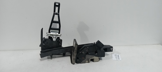 Silnik w komplecie Ford Maverick 2 1N2