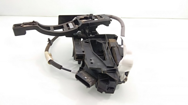 Zamek drzwi tylnych lewych Ford Fiesta CB1