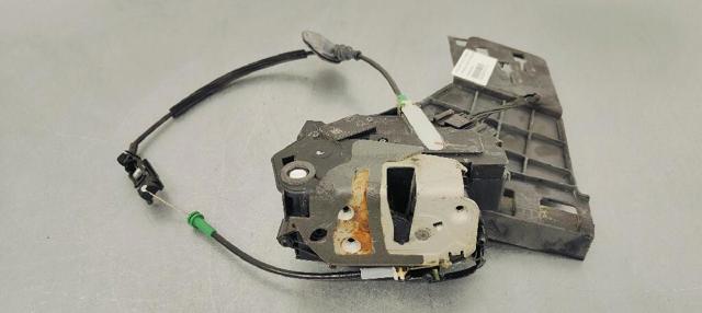 Zamek drzwi tylnych lewych Ford Fiesta CB1