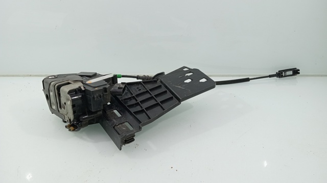 Zamek drzwi tylnych lewych Ford Fiesta CB1