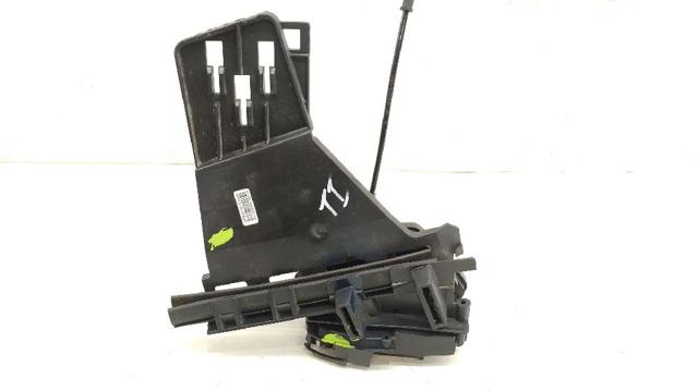 Zamek drzwi tylnych lewych Ford Fiesta CB1