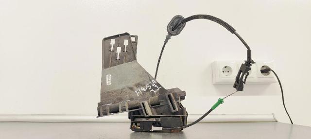 Zamek drzwi tylnych lewych Ford Fiesta CB1