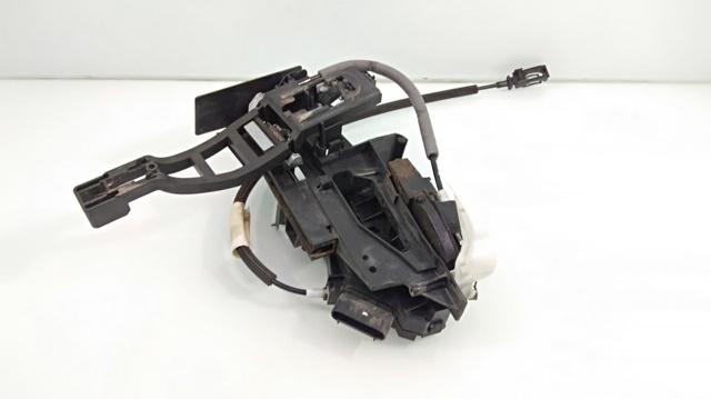 Zamek drzwi tylnych lewych Ford Fiesta CB1