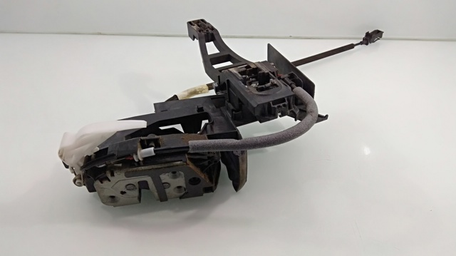 Zamek drzwi tylnych lewych Ford Fiesta CB1