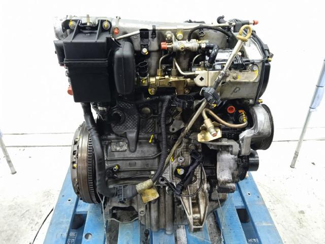 Silnik w komplecie AR32302 FIAT