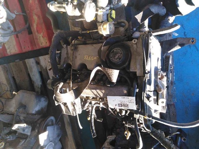 Silnik w komplecie AR32302 FIAT