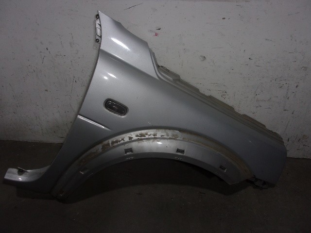 Błotnik przedni prawy ASB490060 LAND ROVER