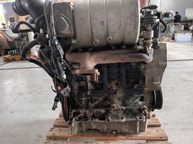 Silnik w komplecie ASY VAG