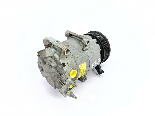Sprężarka klimatyzacji AV1119D629AC FORD