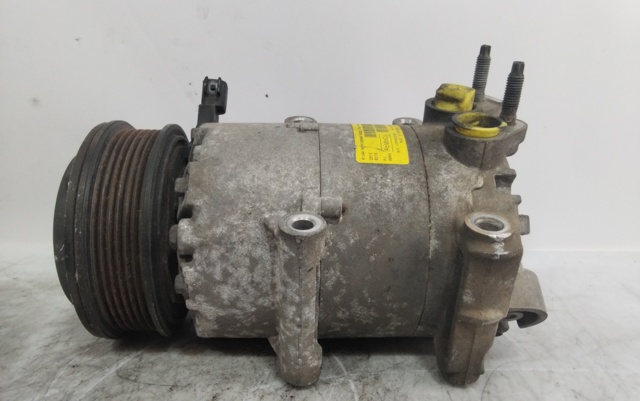 Sprężarka klimatyzacji AV1119D629AC FORD
