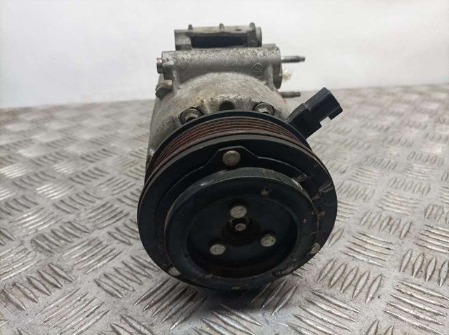 Sprężarka klimatyzacji AV1119D629AC FORD