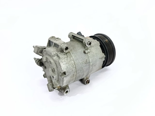 Sprężarka klimatyzacji AV1119D629AC FORD