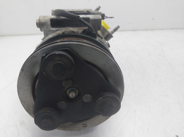 AV4119D629AC Ford