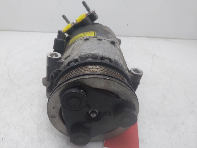 AV4119D629AC Ford