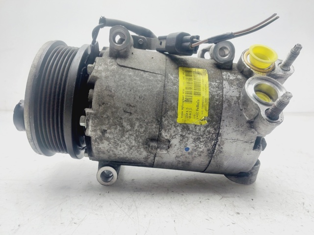 Sprężarka klimatyzacji AV6119D629DB LAND ROVER